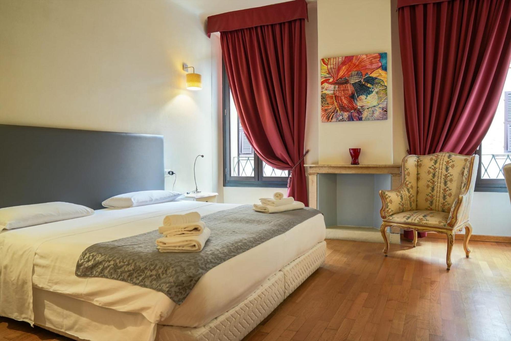 Honey Rooms Ferrara Exterior photo